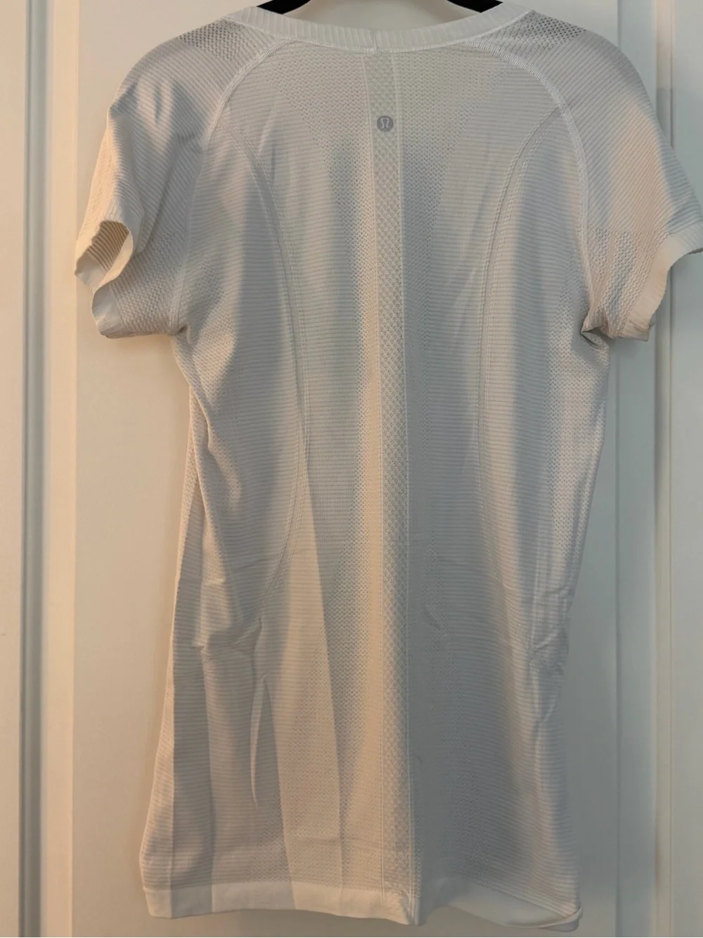 lululemon short sleeve swiftly tech crew in white